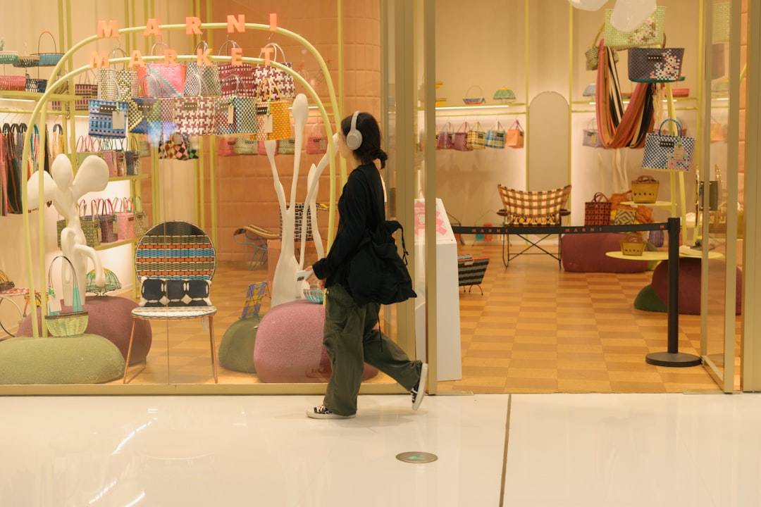 Photo commercialization